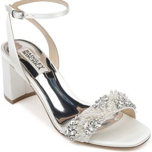 Badgley Mischka Heel